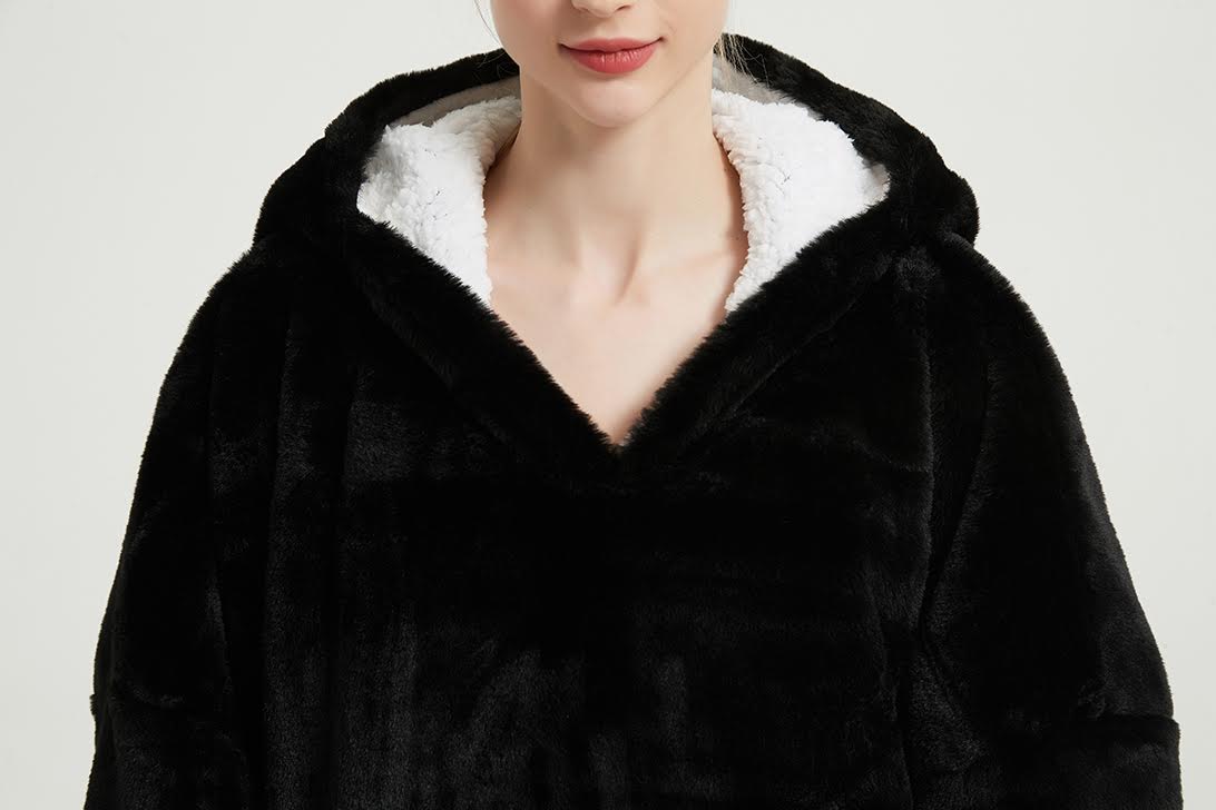 CozyNest Oversized Hoodie Blanket – Multiple Colours